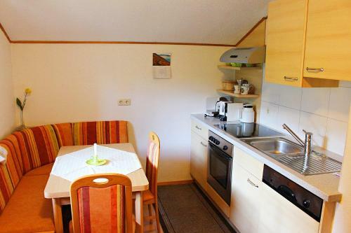 Apartamento Atterseeblick - Ferienwohnung Anneliese Kunert