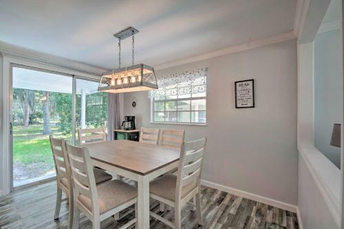 Newly Renovated Crystal River Home With Yard!