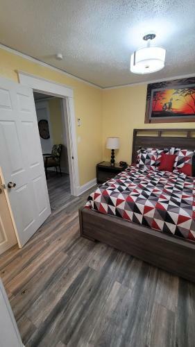 Apartamento Lovely Rental Unit With Free Parking On Premises