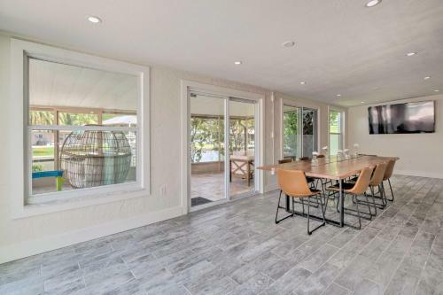 Waterfront Crystal River Home With Boat Dock!