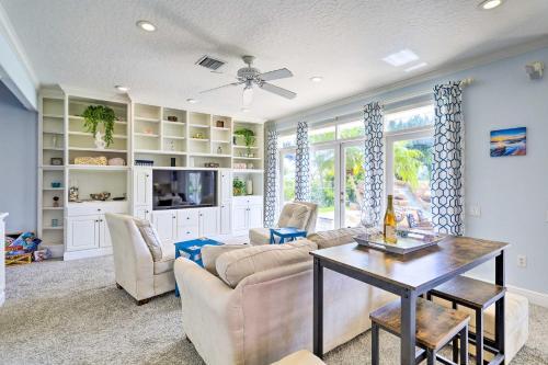 Luxury Cocoa Beach Getaway With Private Pool!