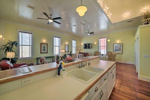 Charming Defuniak Apartment In Historic Dtwn!