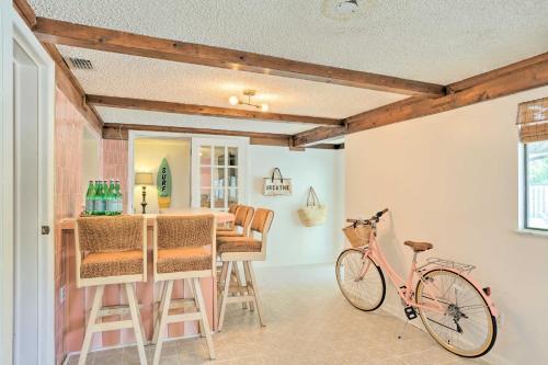 Hutchinson Island Abode With Pool - Near Beach!