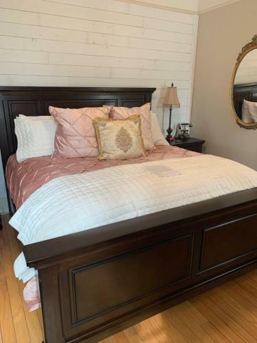 Hoyt House Luxury Bed & Breakfast