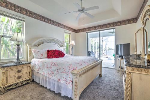 Quaint Cape Coral Home With Pool And Canal Access