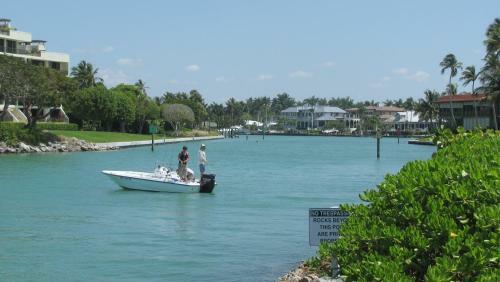 !new! Villa Surfside