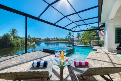Quiet Cape Coral Retreat