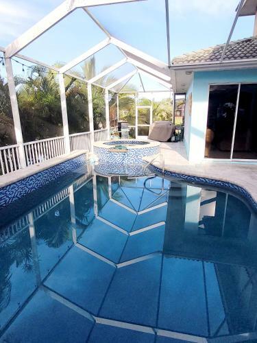 Cape Paradise Resort