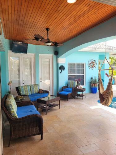 Cape Paradise Resort