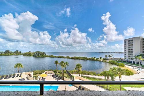 Apartamento Sunny Hudson Condo With Private Beach Access!
