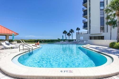 1506 Lighthouse Towers