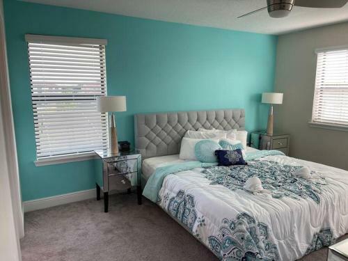 Spacious 6bdrm Villa Near All The Attractions!!