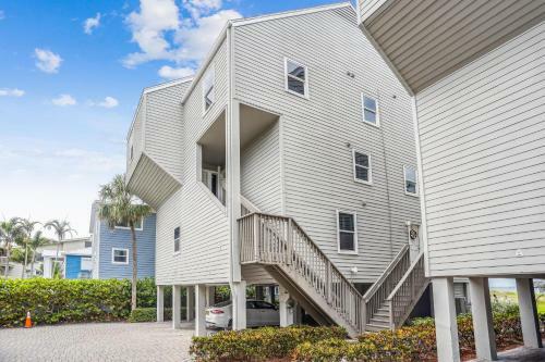 Pelican Pointe 5b Upscale Gorgeous Panoramic Views