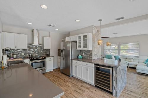 Sunset Dreams - Monthly Beach Rental Home