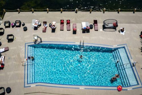 Apartamento 2bd 2ba Condo @beachwalk Resort W/pool
