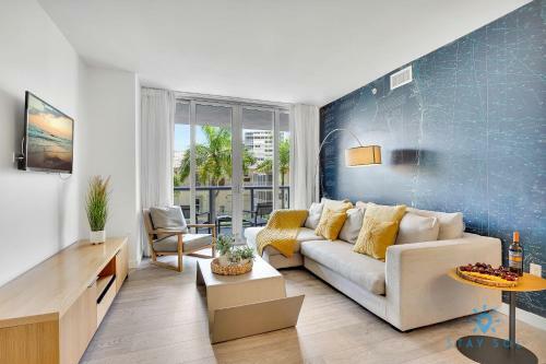 Modern Resort Pool Resort Modern Apartment 2 Br 2 Br Pool