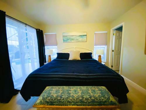 4 Bedroom Private Pool Home South Facing Pool Gem! Home