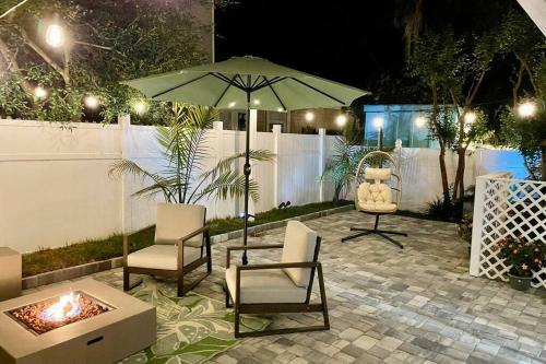 Ocean Vibes House - Your Jax Beach Getaway