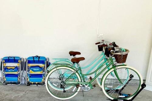 Ocean Vibes House - Your Jax Beach Getaway