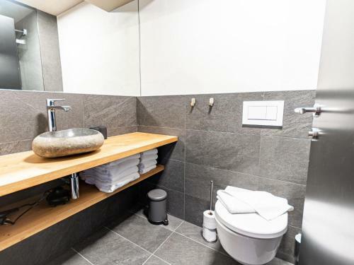 Luxury Chalet For 12 People
