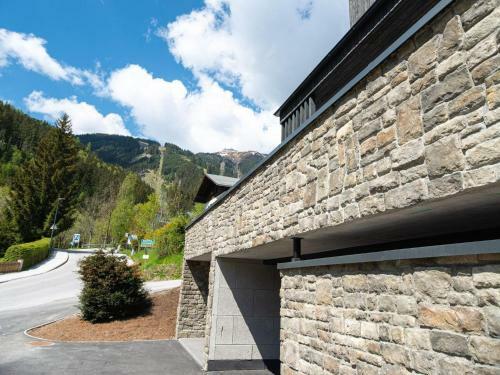 Luxury Chalet For 12 People