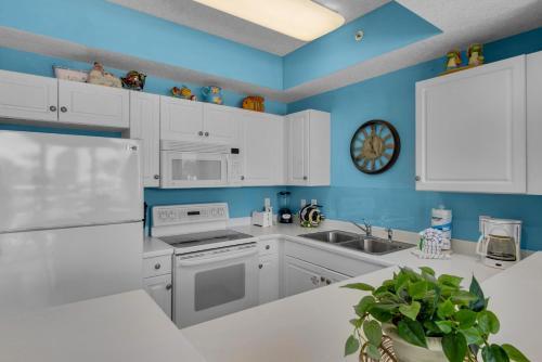 Destin West Gulfside #203