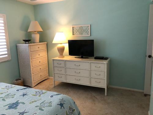105 Tiffany Place - 7000 Gulf Dr #105