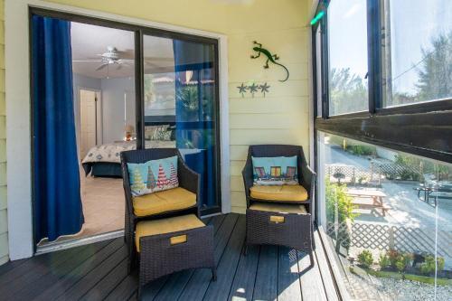 Beach Potato - 3404 Gulf Dr 5