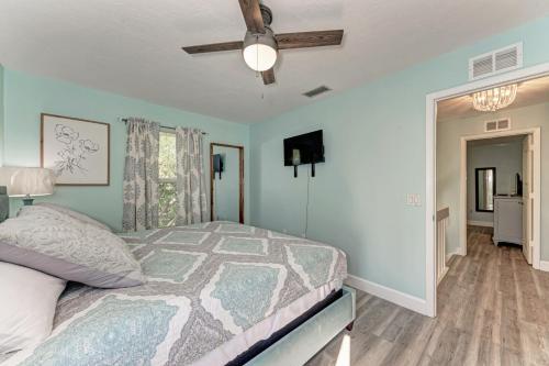 Island Serenity - 6250 Holmes #54