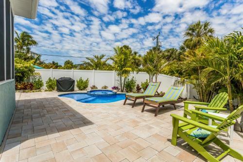 Royal Palm - 5701 Holmes Blvd Unit A