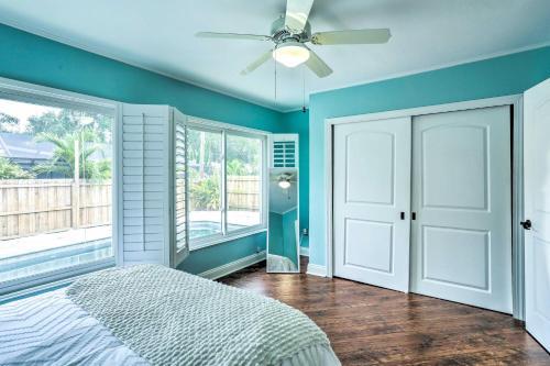 Bright Largo Getaway With Private Pool And Grill!