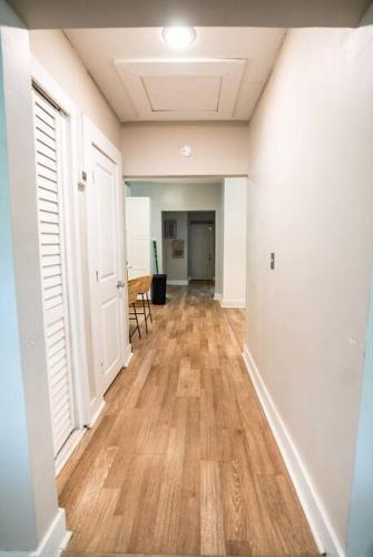Renovated 3br Home Near Murray Hill - Sleeps 8
