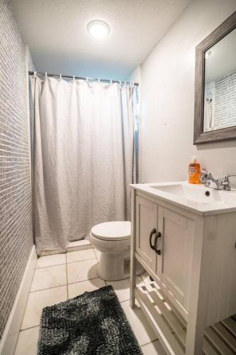 Renovated 3br Home Near Murray Hill - Sleeps 8