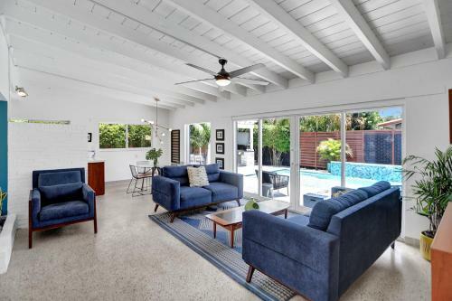 Rad Island City House