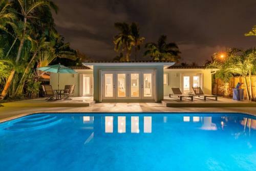 Luxurious Fort Lauderdale Pool Home