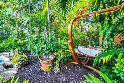 Tropical Jungle Pool Oasis