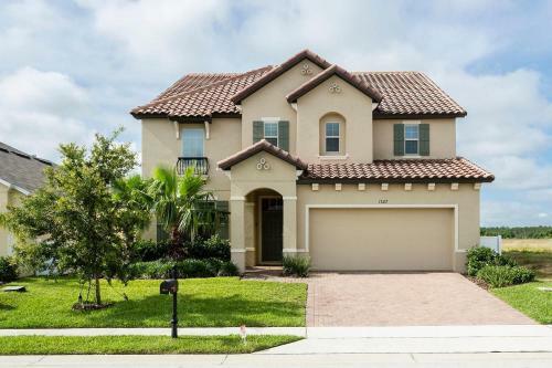 1287yc - West Haven Gated Community