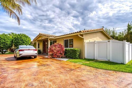 Hollywood Villa Close To The Beach W/heated Pool