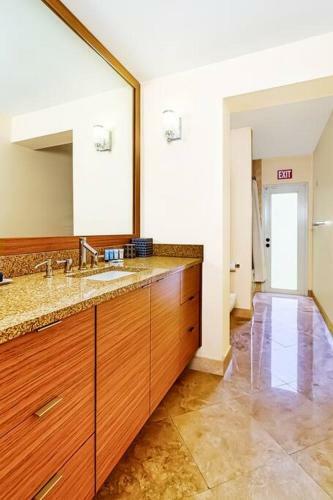 Hollywood Villa Close To The Beach W/heated Pool