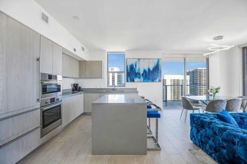 Apartamento Millionare Apt 3809 Hyde Beach. 2bd/2ba Direct Ocean View!