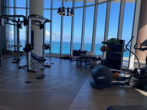 Amazing Views In A Dream Apartment By Rent4us