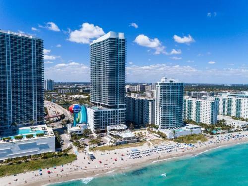 Apartamento Beach Access 2 Bedroom 2 Full Bathrooms