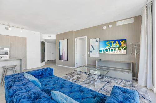 2bd/2ba Million Apartment 2101. Direct Ocean View