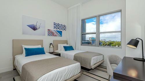 Luxury 5 Apartment 2 Bedroom Infinity Edge Pool