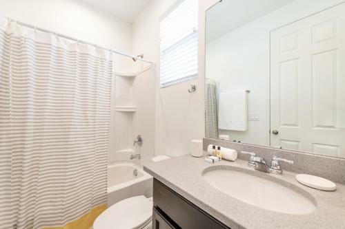 Spacious House With A Nice Private Pool Near Disney