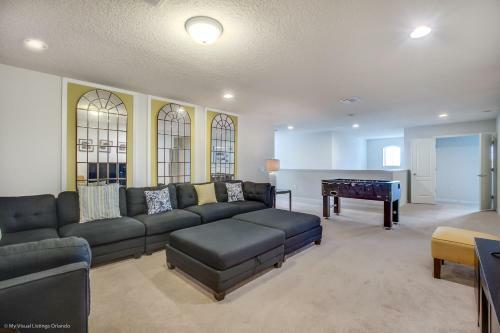 Villa W Private Pool & Free Resort Access
