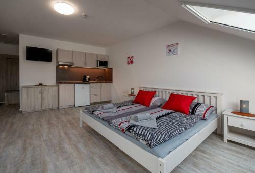 Hostal Penzion Kamenn� Dv?r