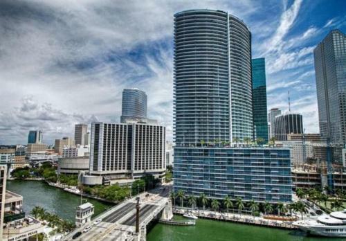 New Check Point Luxury Apartment