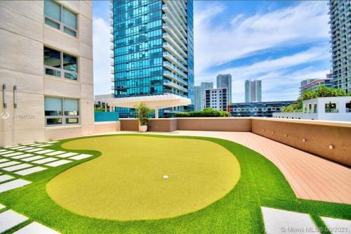 Tides Townhome Midtown Location Pool And Parking