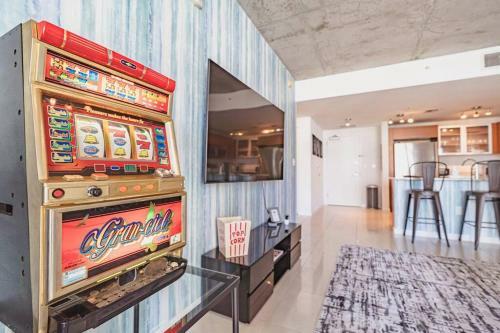 Casa Arcade Location Pool Gym And Parking